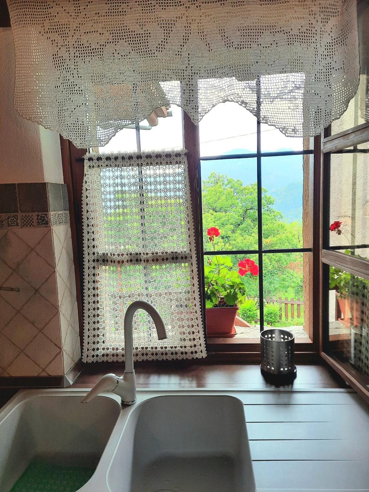 La Baita Nel Bosco Brossasco Habitación foto